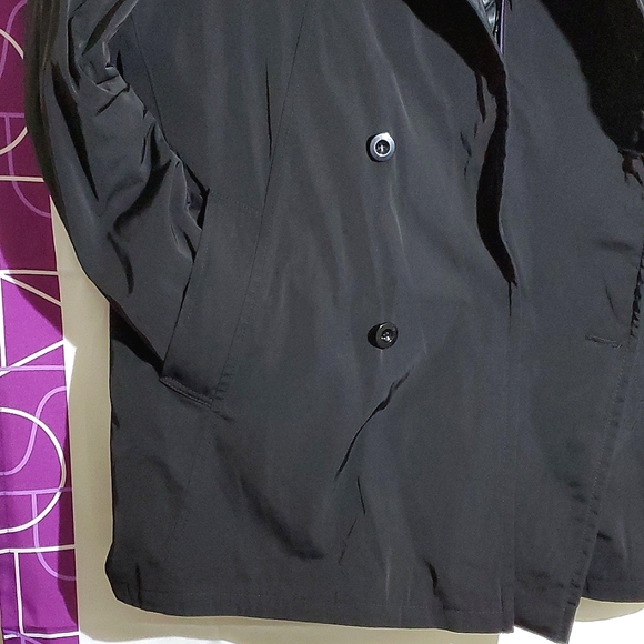 Bugatti Black Trench Coat - Size 44R - Picture 7 of 16